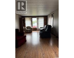 205 Sundby Crescent, Big River, SK S0J0E0 Photo 9
