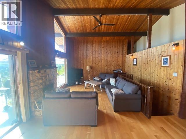 4003 BENNER STREET - 11