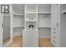 3pc Bathroom - 2825 30 Street Sw, Calgary, AB T3E2M4 Photo 16