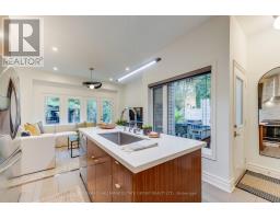 157 Heward Avenue, Toronto, ON M4M2T6 Photo 17