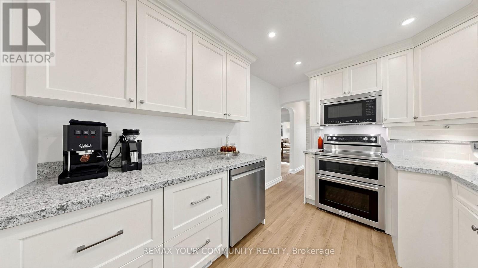 6 ATHLONE ROAD - 12