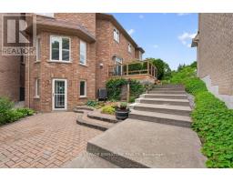 5 Broderick Place, Toronto, ON M1L0E3 Photo 45
