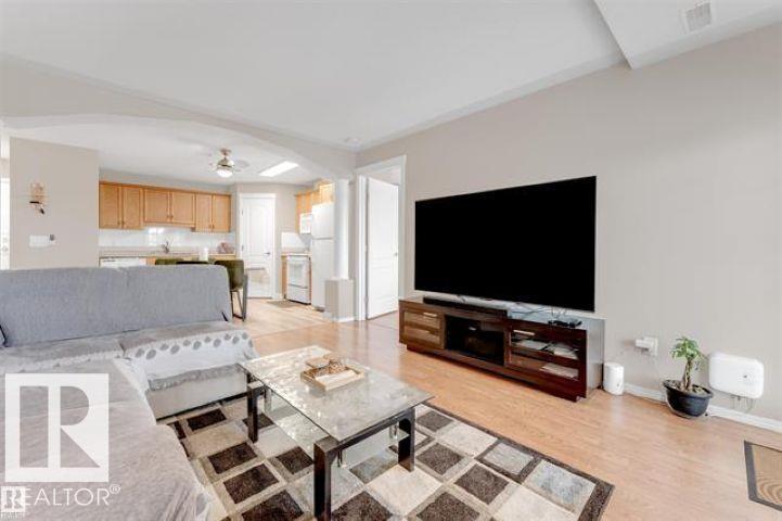 316 237 Youville Drive NW NW, Edmonton, Alberta, T6L7G2
