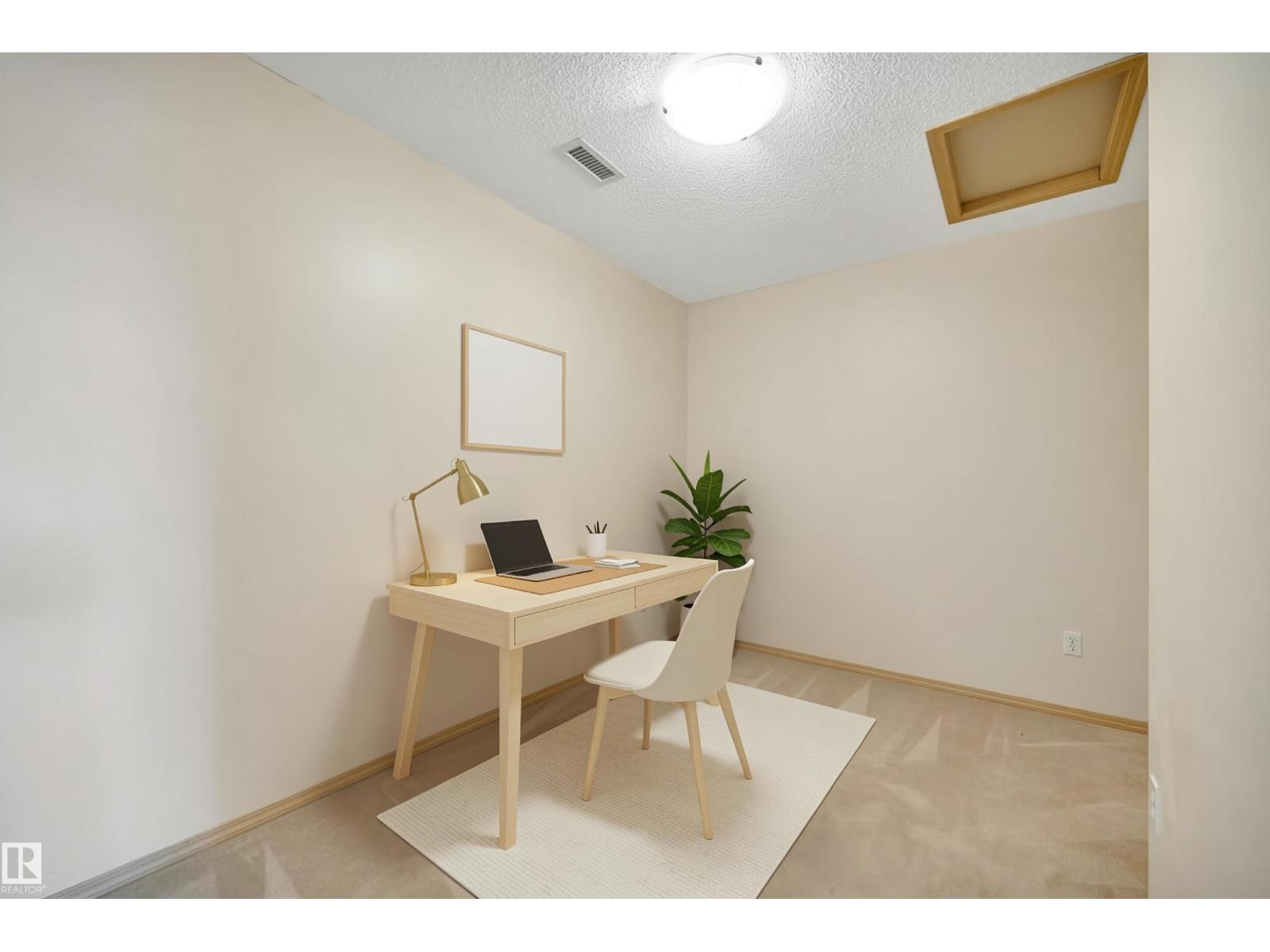#90 604 62 ST SW - 36
