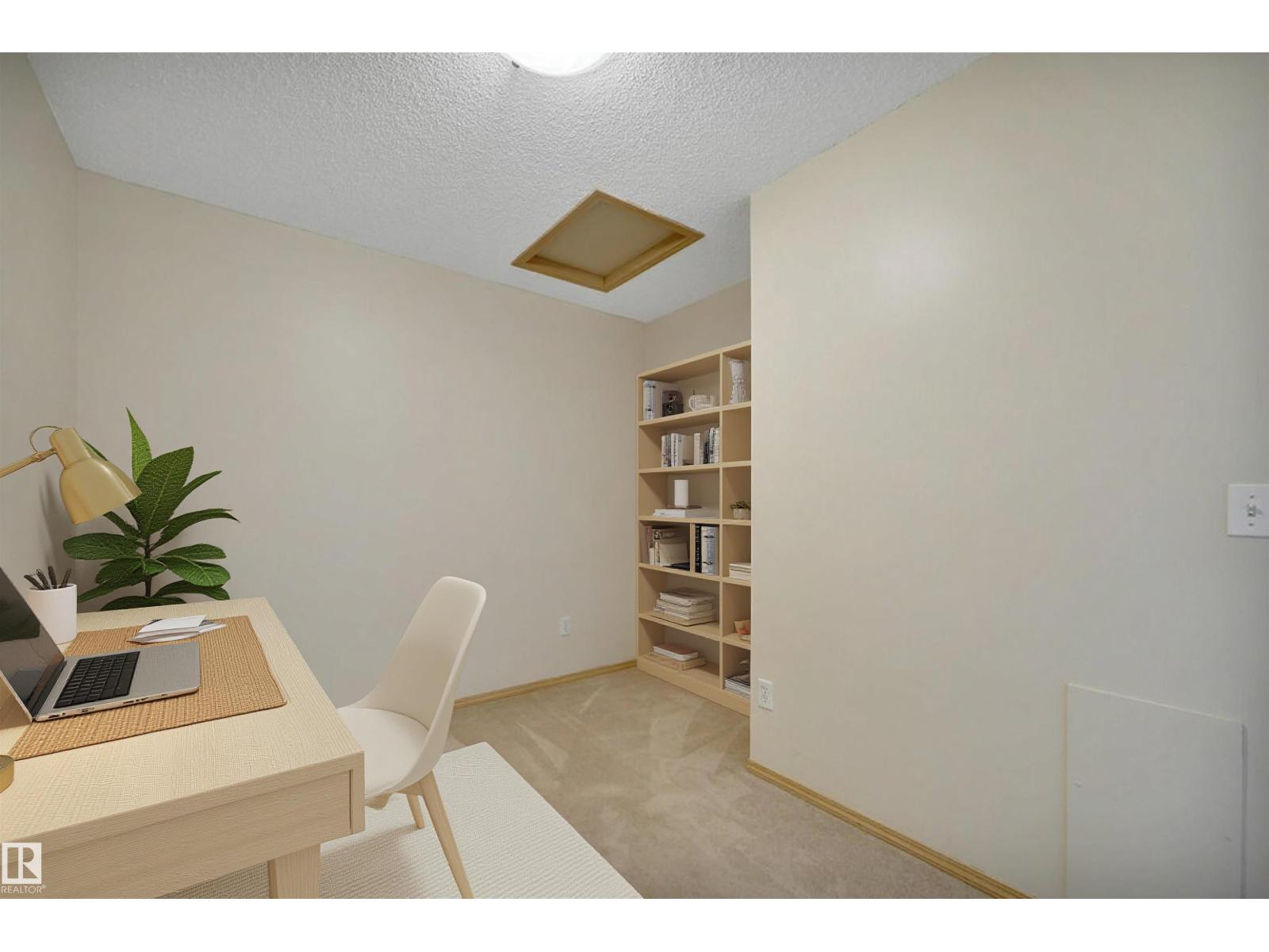 #90 604 62 ST SW - 38
