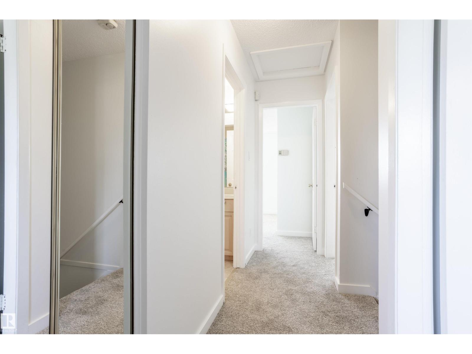 17927 80 AV NW - 17