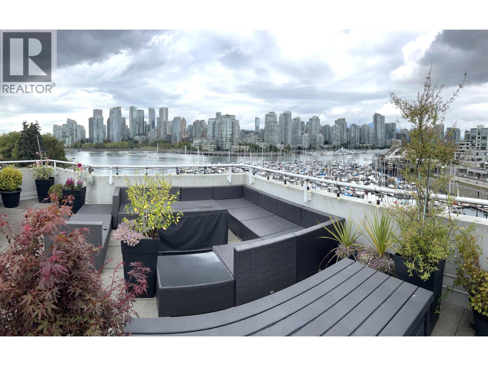 315 674 LEG IN BOOT SQUARE, Vancouver - Image 1