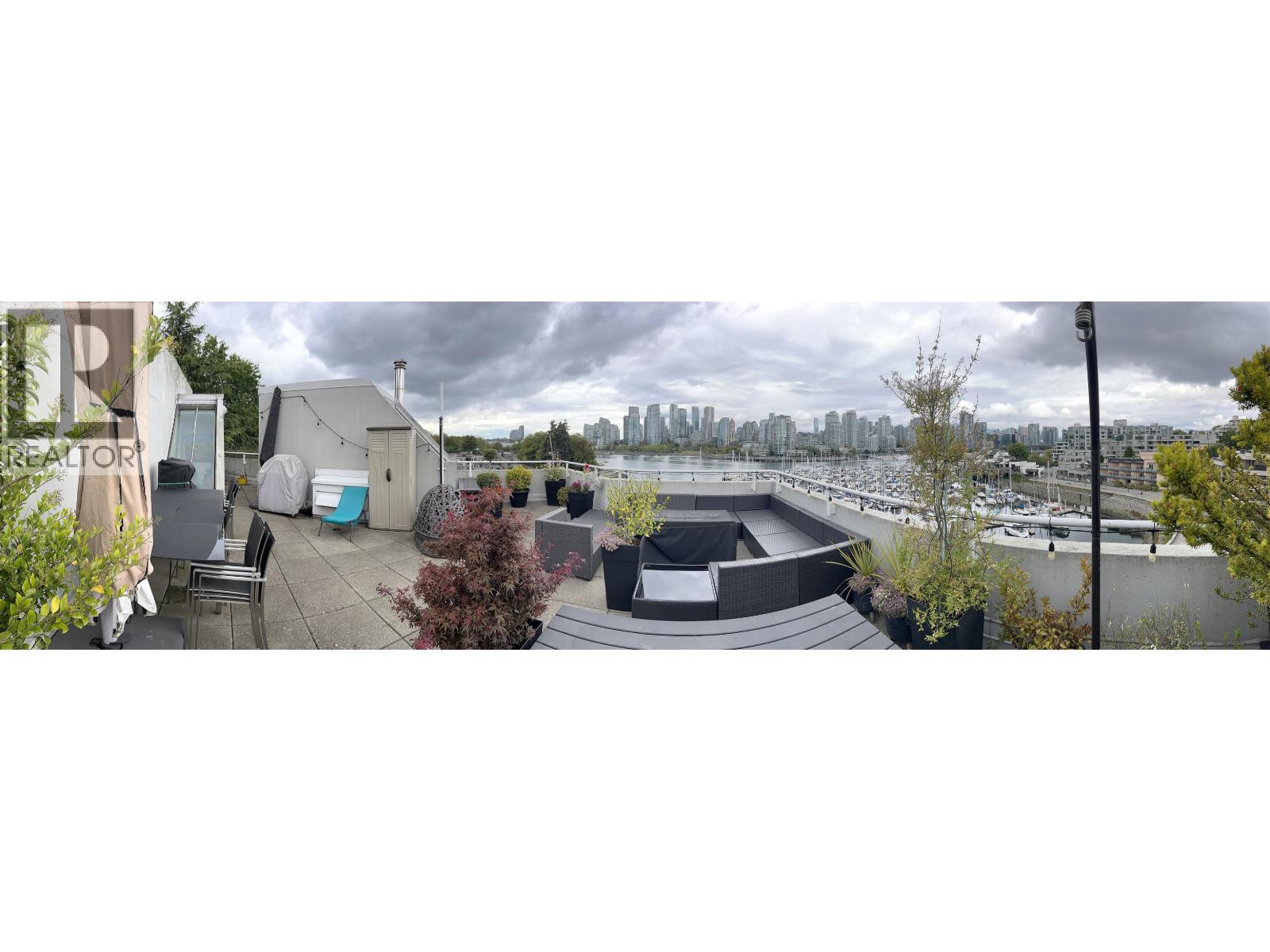 315 674 LEG IN BOOT SQUARE, Vancouver - Image 1