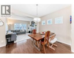 Bedroom - 199 River Heights Green, Cochrane, AB T4C0S3 Photo 12