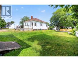 Den - 326 Brunswick Street, Truro, NS B2N2J6 Photo 7