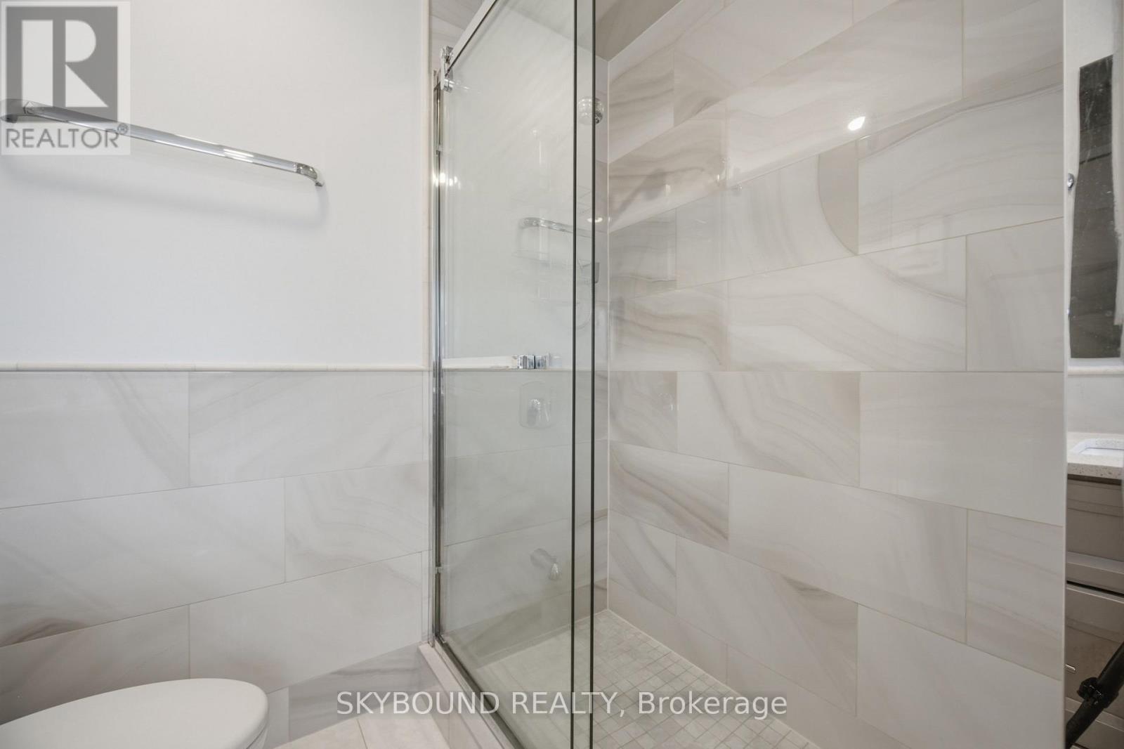 3906 ZENITH COURT - 22