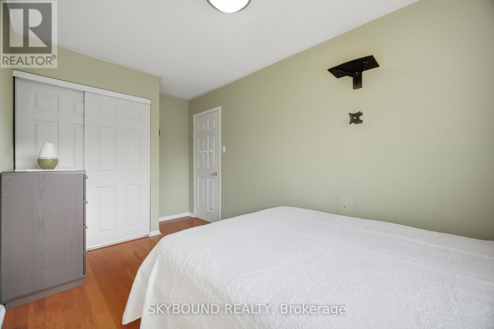 3906 ZENITH COURT - Image 25