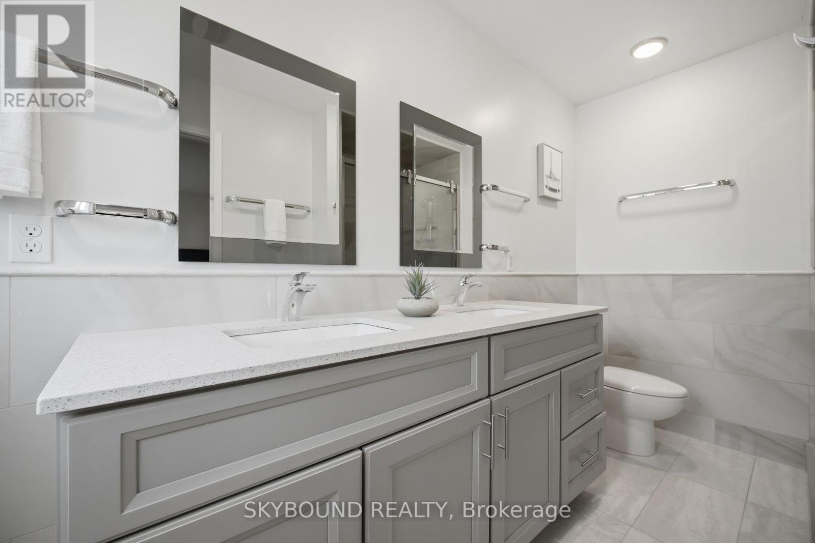 3906 ZENITH COURT - 21