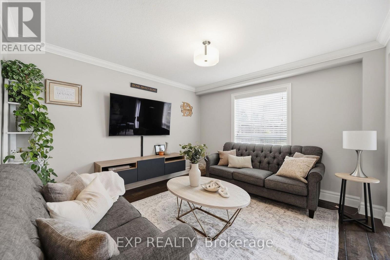 2700 FOXBEND LINK - 3