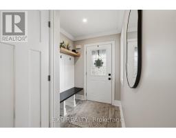 Utility room - 2700 Foxbend Link, London North, ON N6G0M7 Photo 9