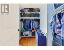 2-4 Conway Crescent thumbnail 18