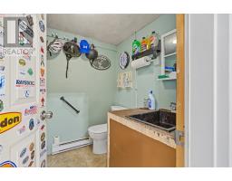 2-4 Conway Crescent thumbnail 27