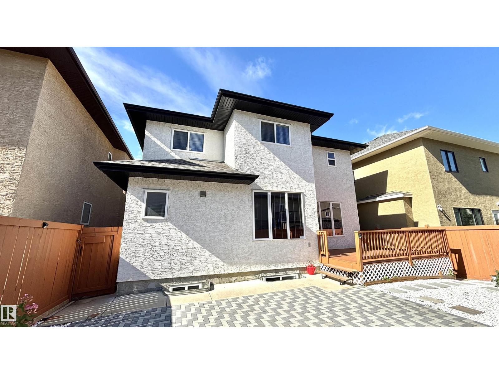 1515 68 ST SW - 70