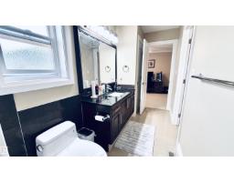 1515 68 St Sw, Edmonton, AB T6X0G8 Photo 42
