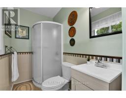 Bedroom 3 - 2555 Regina Street, Ottawa, ON K2B6X4 Photo 11