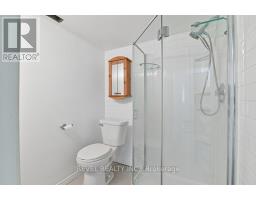 2555 Regina Street, Ottawa, ON K2B6X4 Photo 25