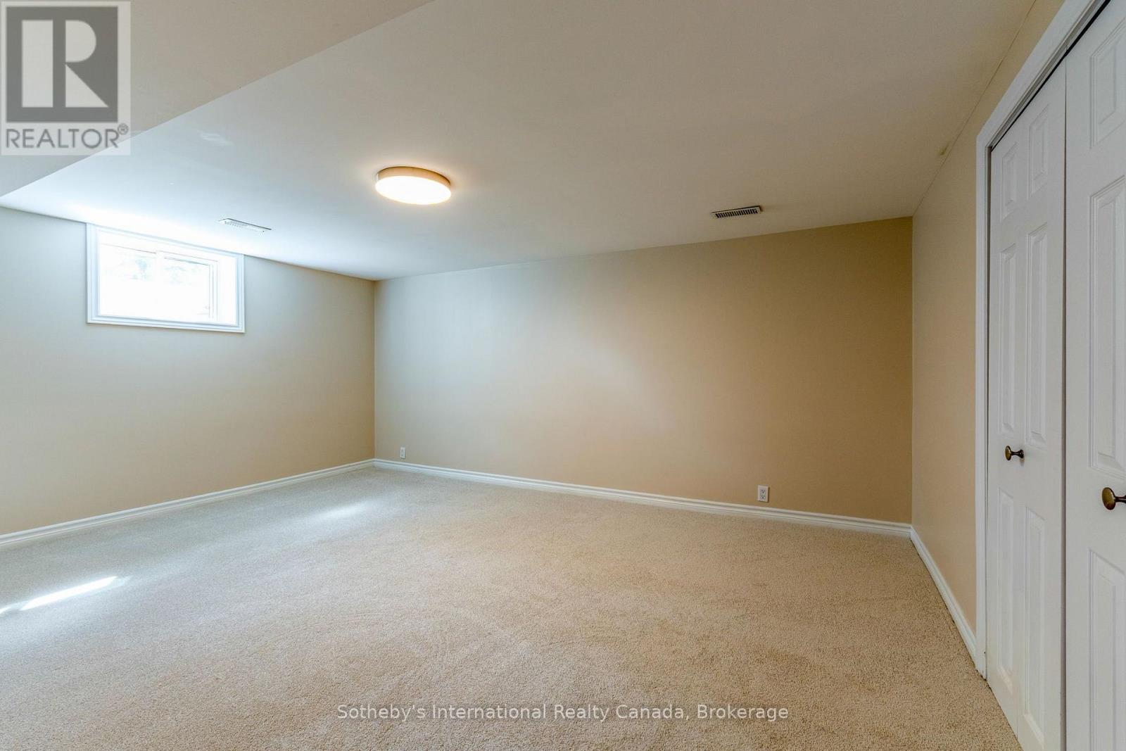 75 EDWARD STREET E - Image 35