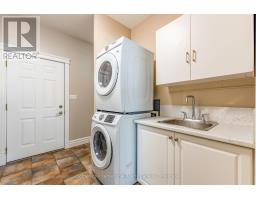 75 Edward Street E, Clearview, ON L0M1G0 Photo 30