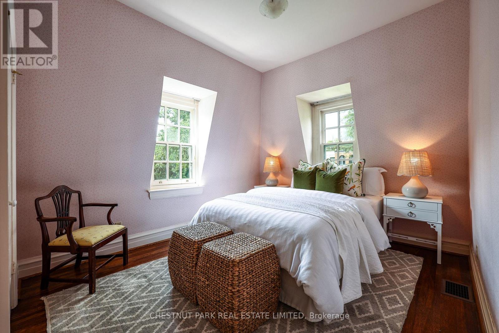63 LONSDALE ROAD - 24