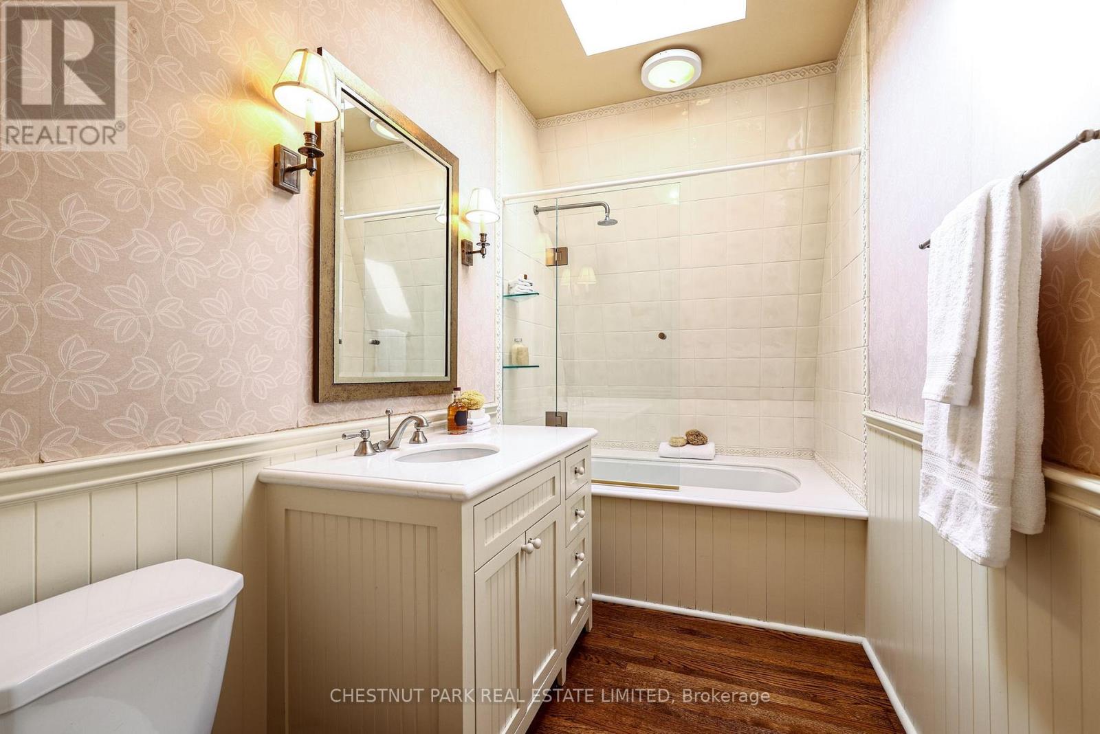 63 LONSDALE ROAD - 27