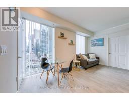 99 John Street, Toronto, ON M5V0S6 Photo 12