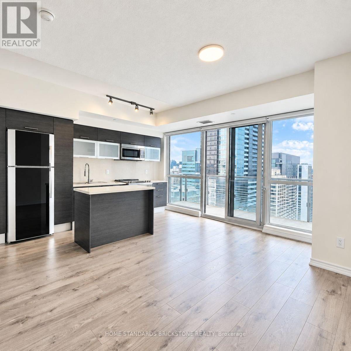 Photo of 2911 - 386 YONGE STREET