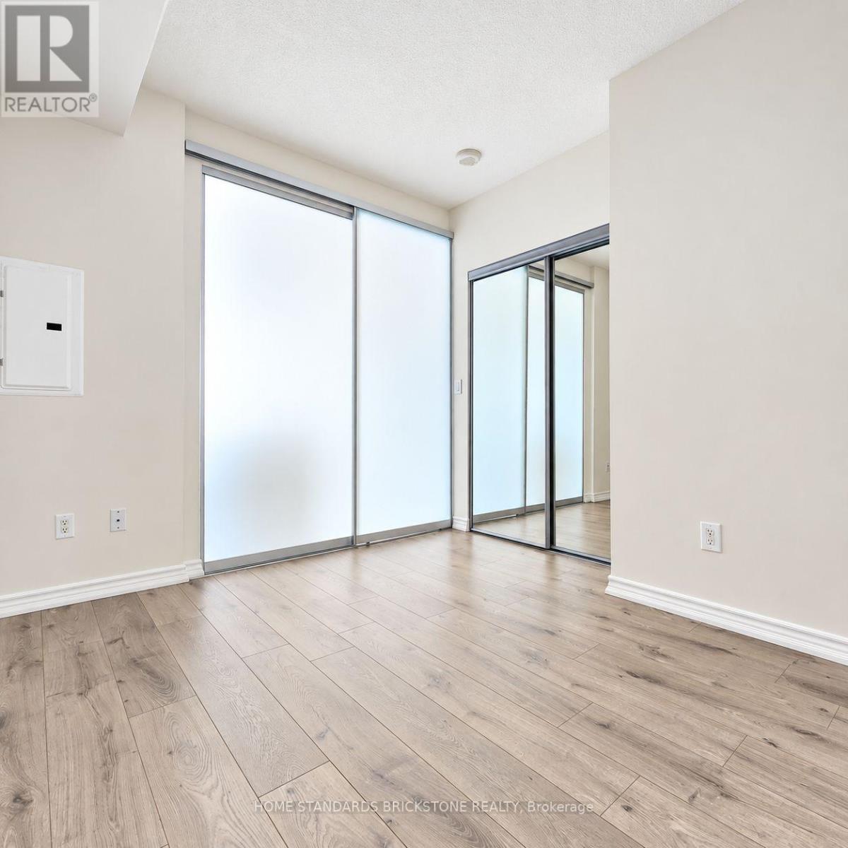 Photo of 2911 - 386 YONGE STREET