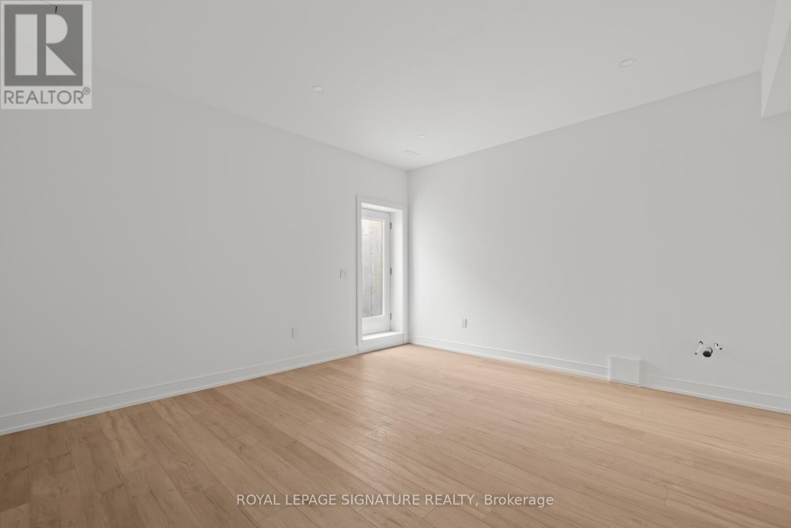 90 JOHNSTON AVENUE - Image 32