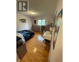Main Level - 153 Niagara Drive, Oshawa, ON L1G8A6 Photo 12
