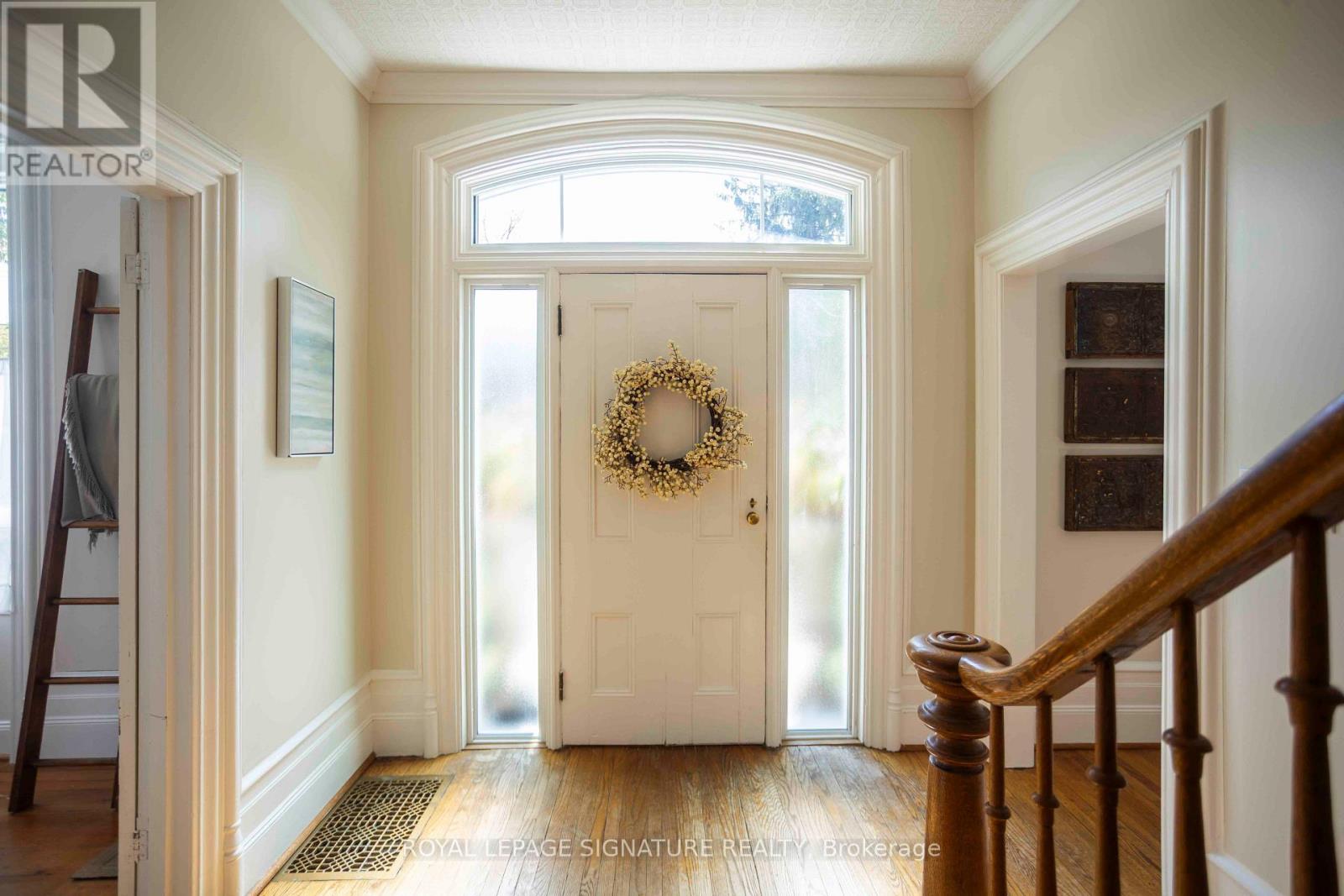 55 Brock Street East, Uxbridge, Ontario, L9P1M4, Uxbridge, Ontario — photo 4 of 5