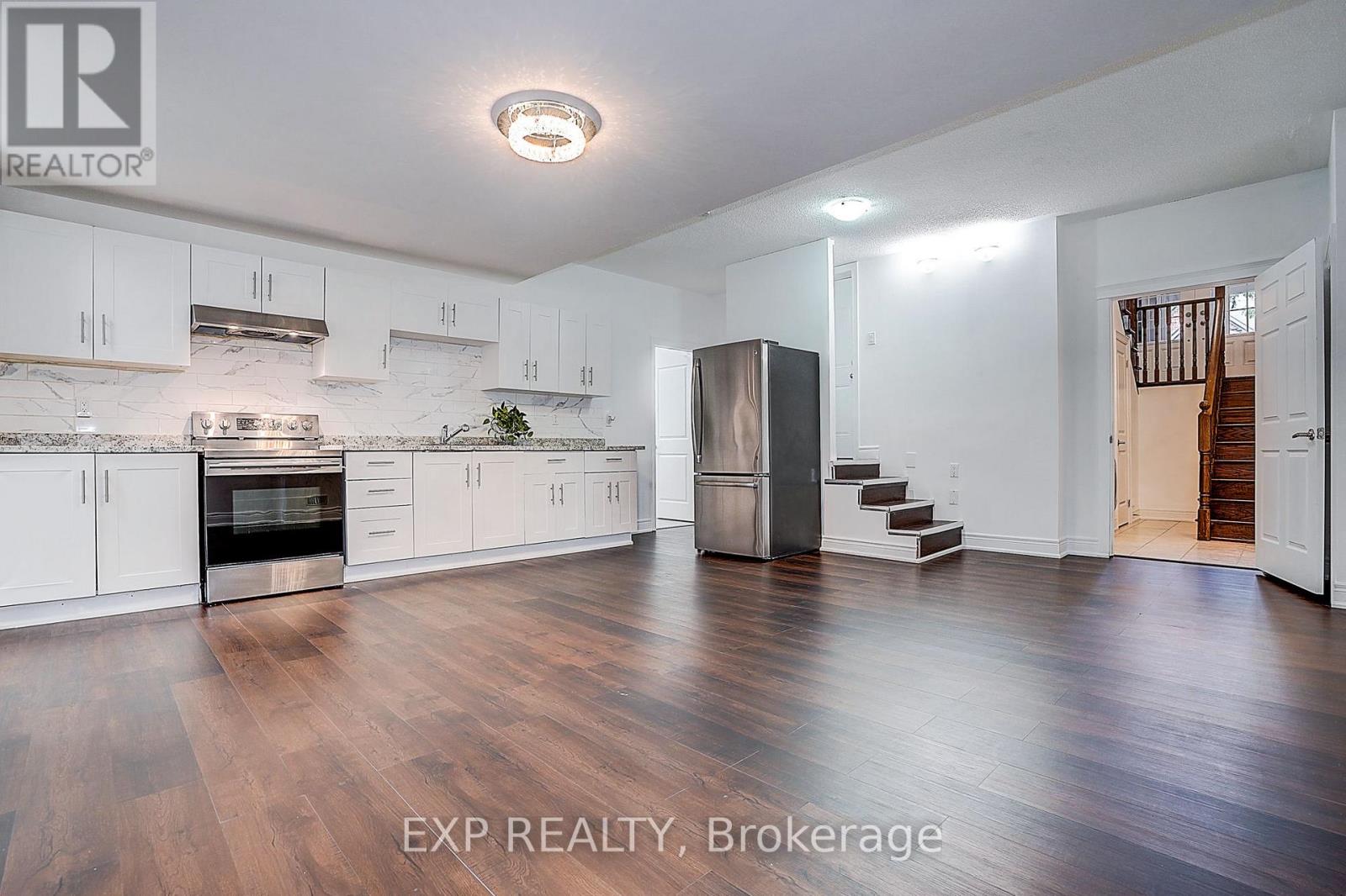 574 SWEETWATER CRESCENT - 25