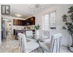 574 Sweetwater Crescent, Newmarket, ON L3X0H6 Photo 14
