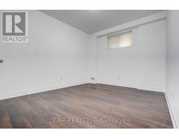 574 Sweetwater Crescent, Newmarket, ON L3X0H6 Photo 29