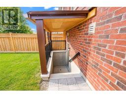 574 Sweetwater Crescent, Newmarket, ON L3X0H6 Photo 35