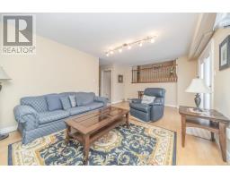 Family room - 37 Blackthorn Lane, Brampton, ON L6V3K7 Photo 8