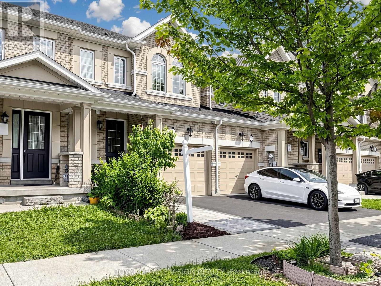 Photo of 24 PENNYCROSS CRESCENT