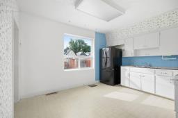 506 Carlaw Avenue, Winnipeg, MB R3L0V2 Photo 10