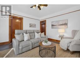 4pc Bathroom - 336 Frood Road, Sudbury, ON P3C4Z8 Photo 7