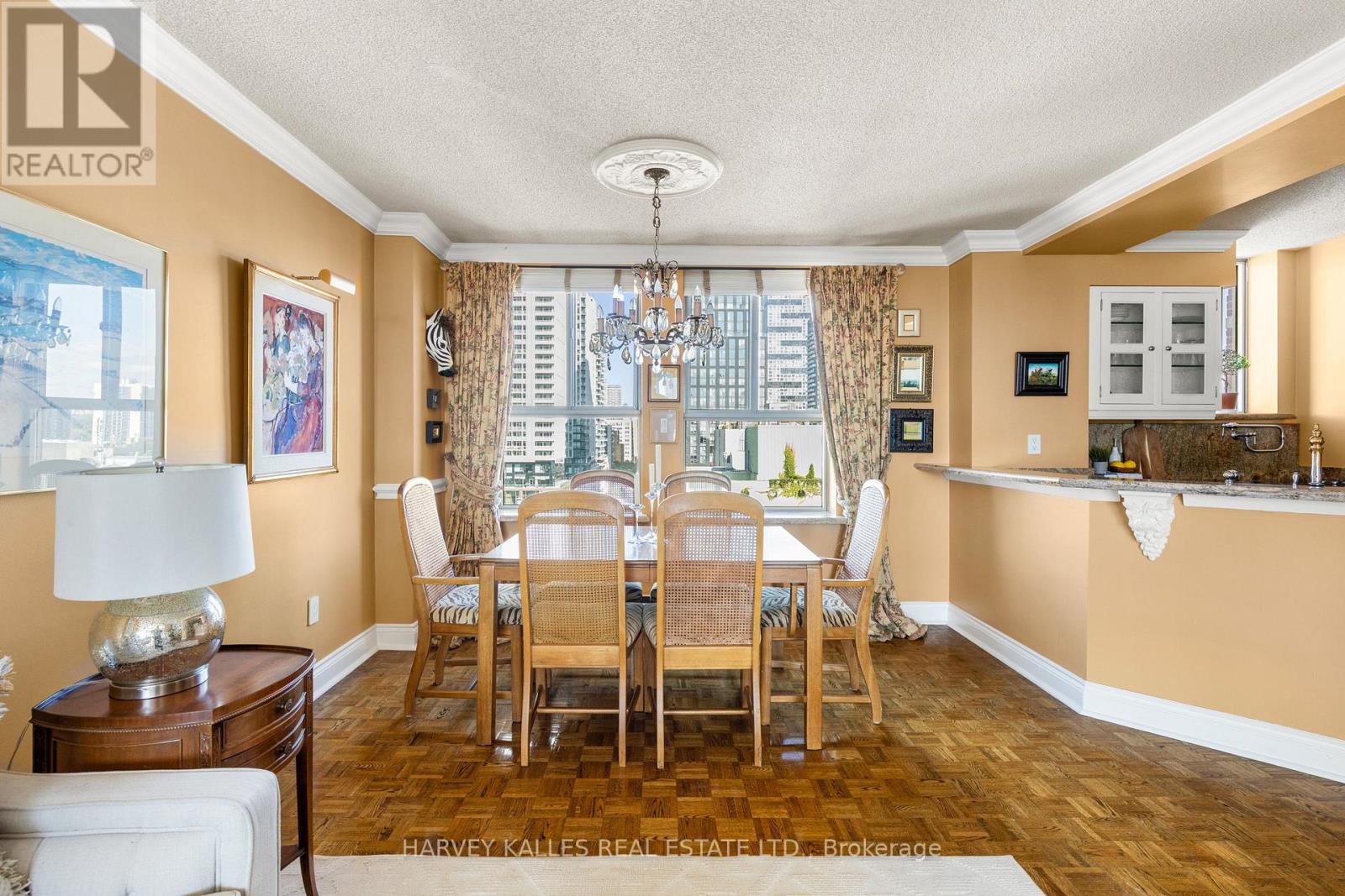 #1405 95 LOMBARD STREET - Image 27