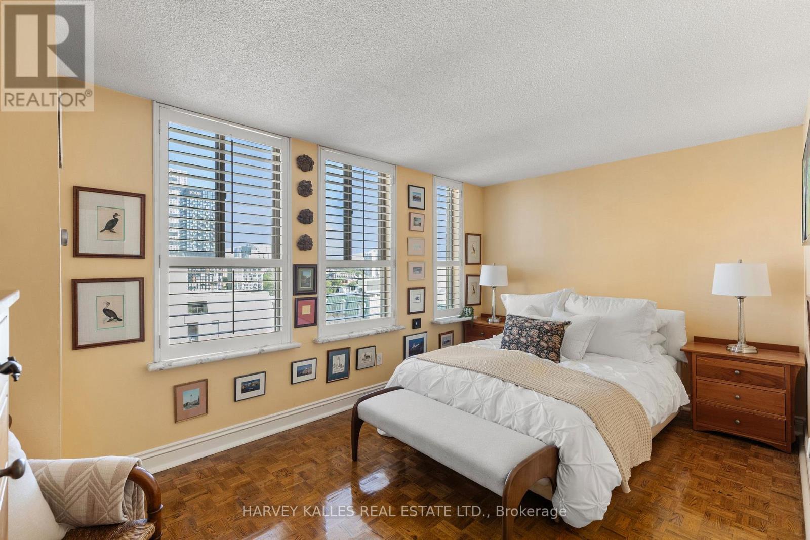 #1405 95 LOMBARD STREET - Image 33