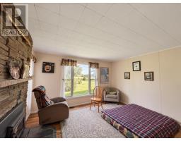 935 Twenty Road, Pelham, ON L0R1S0 Photo 15