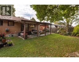 554 Bertha Avenue, Windsor, ON N8P1B7 Photo 32
