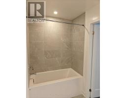 1108 - 705 Davis Drive, Newmarket, ON L3Y0J2 Photo 11