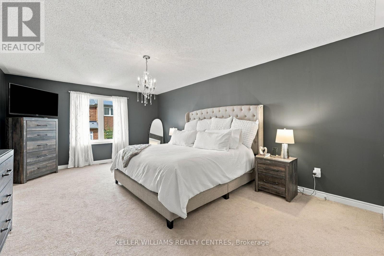 8 ROGERS TRAIL - Image 22