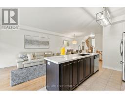 8 Rogers Trail, Bradford West Gwillimbury, ON L3Z0G4 Photo 11